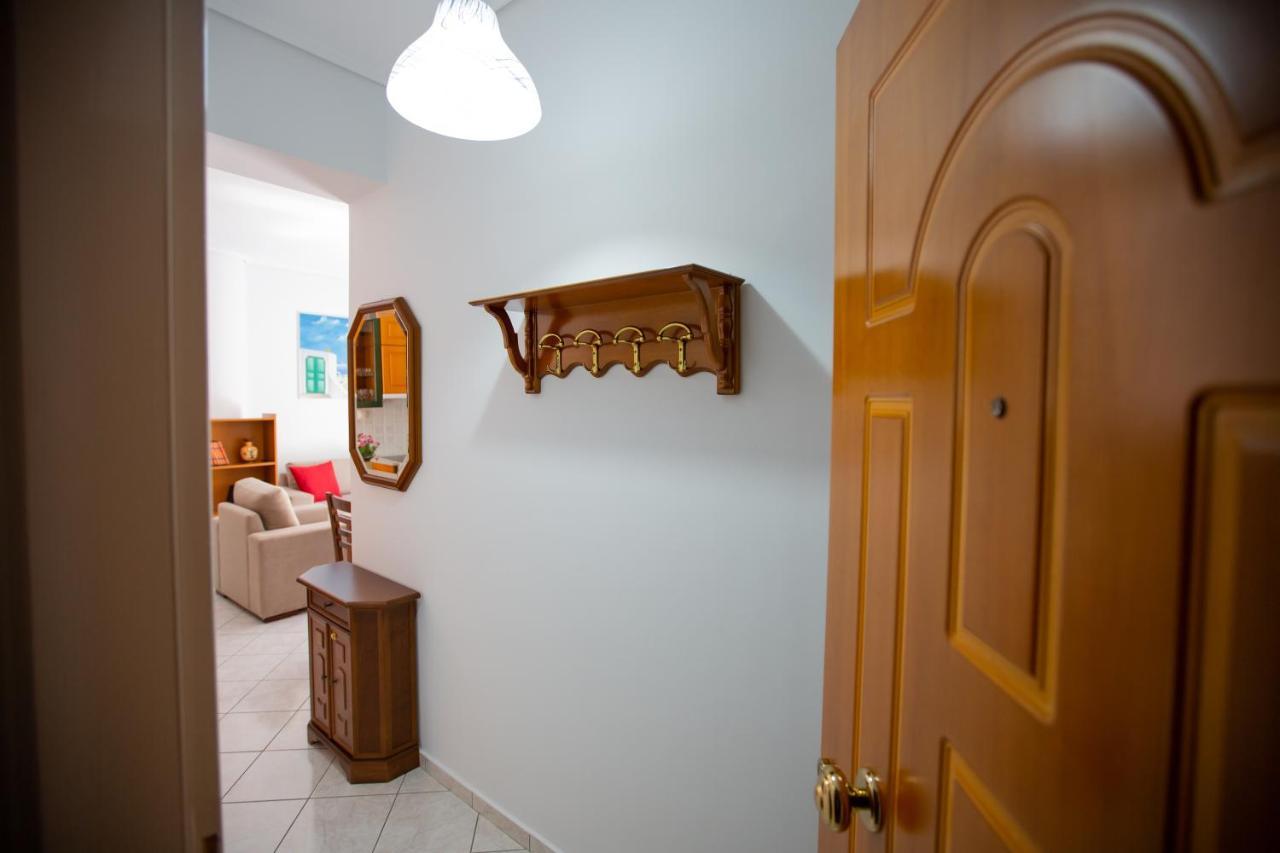 Poly'S Charming Home - City Center & Near The Beach 2Bedroom Apartment Nafpaktos Exterior photo