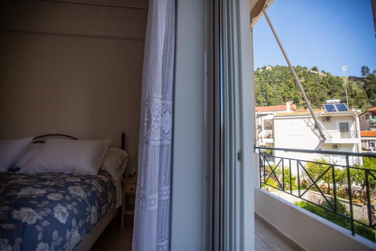 Poly'S Charming Home - City Center & Near The Beach 2Bedroom Apartment Nafpaktos Exterior photo